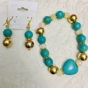 Turquoise and Gold matching set Bracelet/Earrings